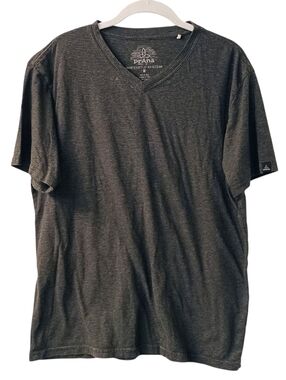 Men's Prana Gray White Striped V-Neck Short Sleeve T-shirt Size Medium
